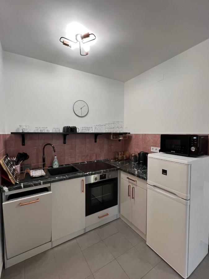 Spirit Homes Apartments 欧罗什哈佐 外观 照片