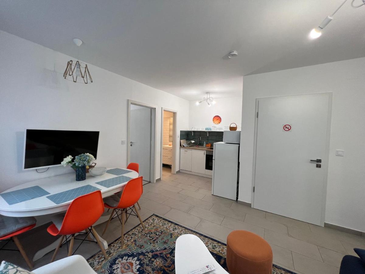Spirit Homes Apartments 欧罗什哈佐 外观 照片
